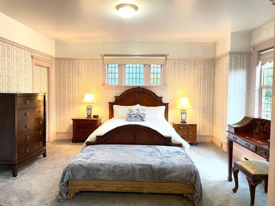 Parlor Suite In Heritage Manor, Fairfield, Near Dt Victoria Eksteriør bilde
